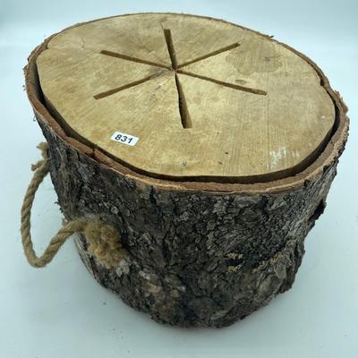 Stump with handles