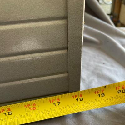 Craftsman tool box