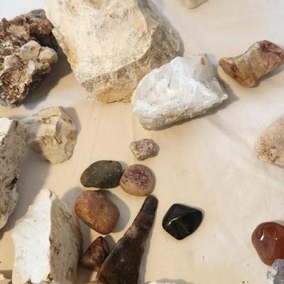 Oklahoma Barite Rose, Agate and rocks lot