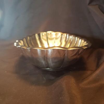 Reed & Barton, Chippendale and Chaddwick Silver Platters and Bowls (LR-KD)