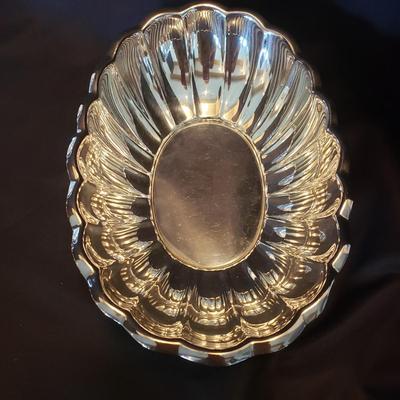 Reed & Barton, Chippendale and Chaddwick Silver Platters and Bowls (LR-KD)