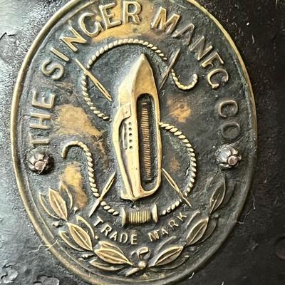 SINGLE ~ Vtg. Sewing Machine On A Cast Iron Base ~ *Read Details