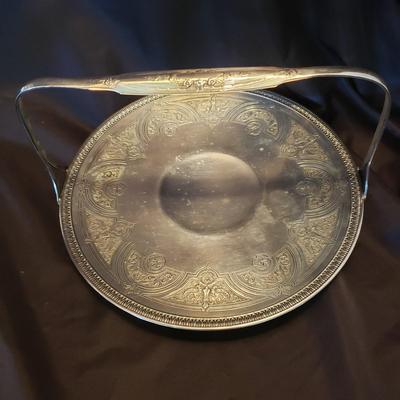 Meriden S. P. Co, Middletown, Oneida Silversmiths, Wallace Chippendale Platter, Serving Dishes & More (LR-KD)