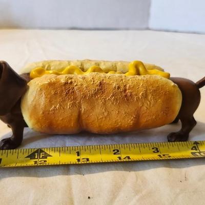 6 DACHSHUND Figurines Lot