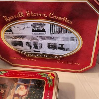 Gorgeous collectible and vintage, tin, metal