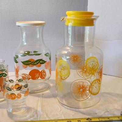 Vintage Pyrex Juice Carafe and 6 Piece Orange Juice Set
