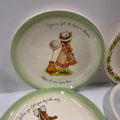 Lot of Vintage Collector's Plates