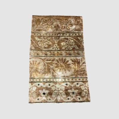Thomasville Hand Knotted Rug, 5 x 8