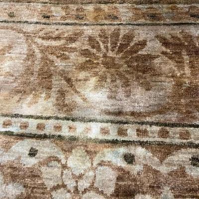 Thomasville Hand Knotted Rug, 5 x 8
