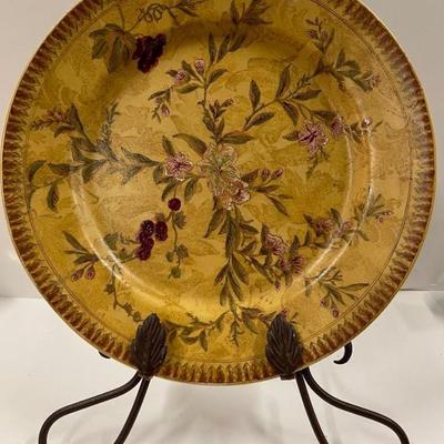 Chinese Porcelain Charger/Plate with Metal Stand