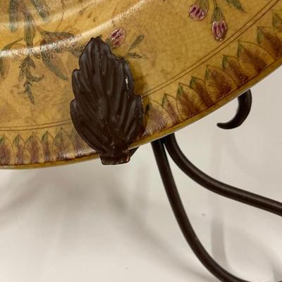 Chinese Porcelain Charger/Plate with Metal Stand