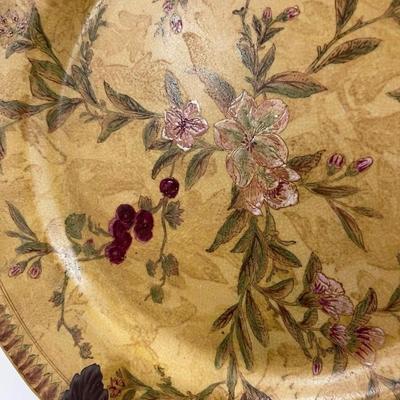 Chinese Porcelain Charger/Plate with Metal Stand