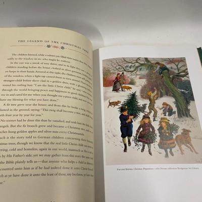 Beaux Arts Editions Family Christmas Treasures Book Edited by Kacey Barron