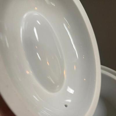 Royal Worcester Evesham Gold Rim Covered Casserole