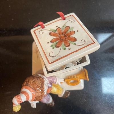 vintage Schmid music box “the entertainer“