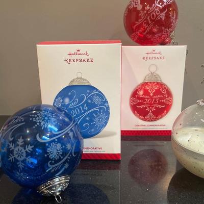 Lot of Christmas Decor: Hallmark, Enesco & More
