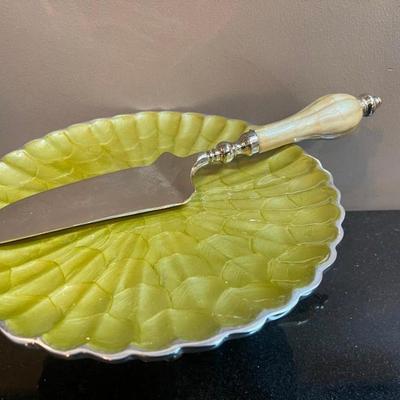 Julia Knight 10" Peony Footed Cake Plate with Cake Server