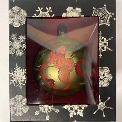 Vintage 2006 Saks Fifth Avenue Annual Christmas Ball Ornament, Hand Made