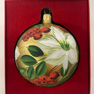 Vintage 2007 Saks Fifth Avenue Annual Christmas Holiday Ball Hand Made Ornament, Signed