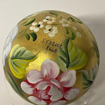 Vintage 2002 Saks Fifth Avenue Annual Christmas Holiday Ball Hand Made Ornament, Signed