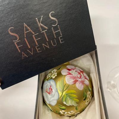 Vintage 2002 Saks Fifth Avenue Annual Christmas Holiday Ball Hand Made Ornament, Signed