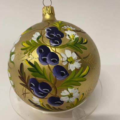 Vintage 2000 Saks Fifth Avenue Annual Christmas Holiday Ball Hand Made Ornament, Signed