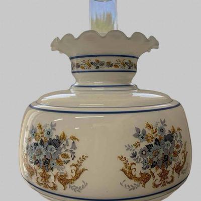 Vintage Gone With The Wind Hurricane Lamp 1973 Blue Gold Flowers Brass Base