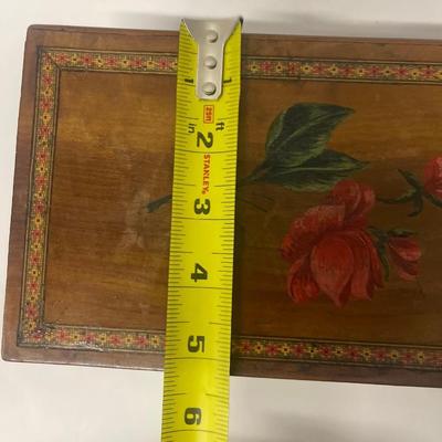 Antique Italian Sorrento Ware Olive Wood Casket, 1920s