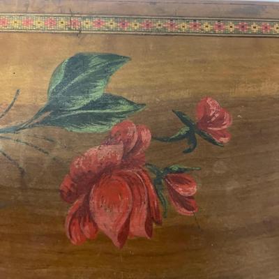 Antique Italian Sorrento Ware Olive Wood Casket, 1920s