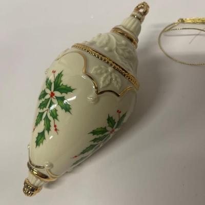 Lot of 5 Lenox Christmas Holiday Ornaments