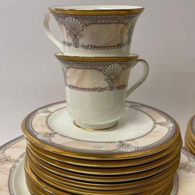 Noritake China “Pacific Majesty”