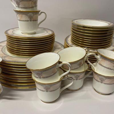 Noritake China “Pacific Majesty”
