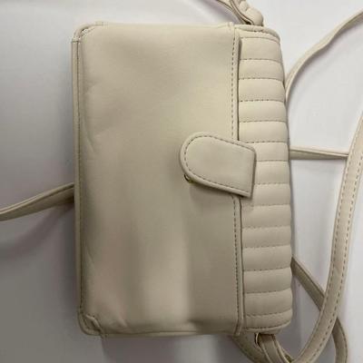 Lot of 2 Handbags