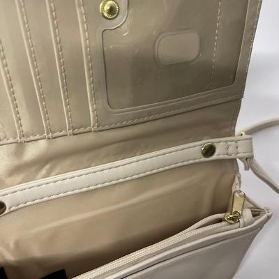 Lot of 2 Handbags