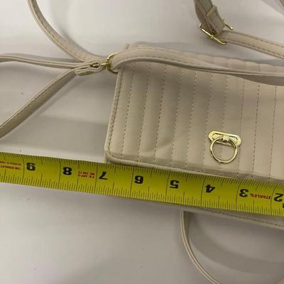Lot of 2 Handbags