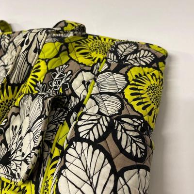 Vera Bradley Citron Hand Bag with Turn Lock