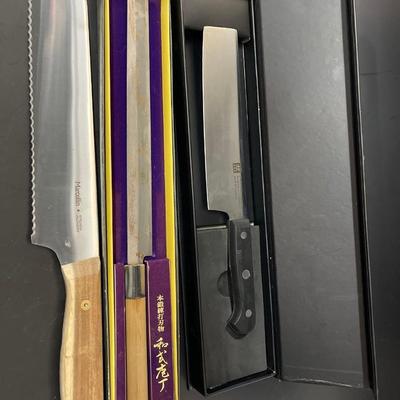 Lot of 3 Kitchen Knives