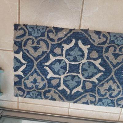 Rug