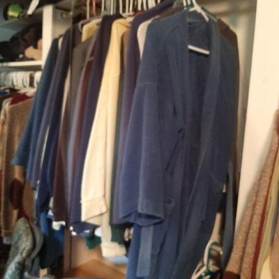 Men's clothing 