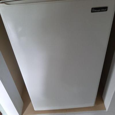 Mini fridge $55.00