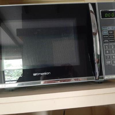 Emerson microwave $25.00
