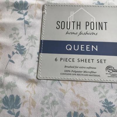 South Point Queen Sheets Set Never Used