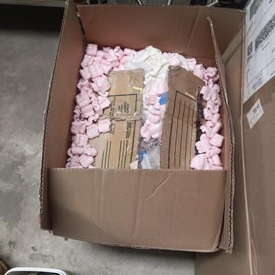 LARGE AND MEDIUM BOX OF STYROFOAM PEANUTS AND BUBBLE WRAP