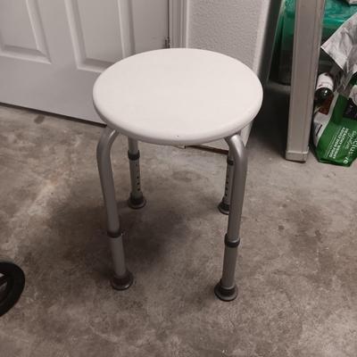 TALL 4 WHEEL WALKER W/HAND BRAKES AND A SHOWER SEAT
