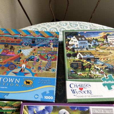 Five Puzzle Lot