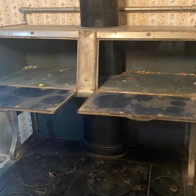 Vintage Mallable Wood or Coal Stove
