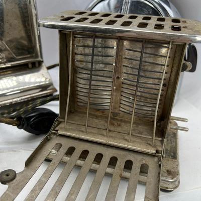 3 Antique toasters for restoration