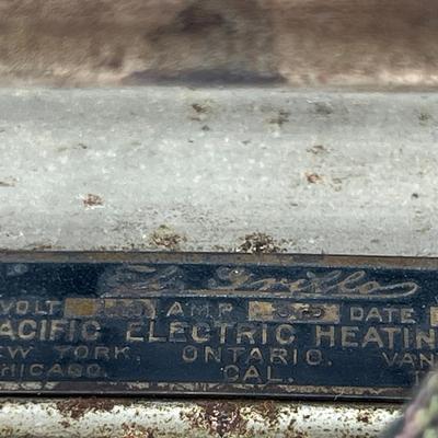 2 antique toaster 1 flat sandwich toaster for restoration