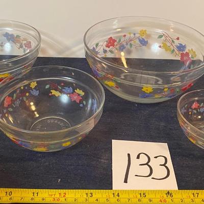 Vintage Glass Nesting Bowls
