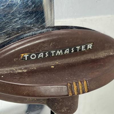 3 toastmaster pop up toasters